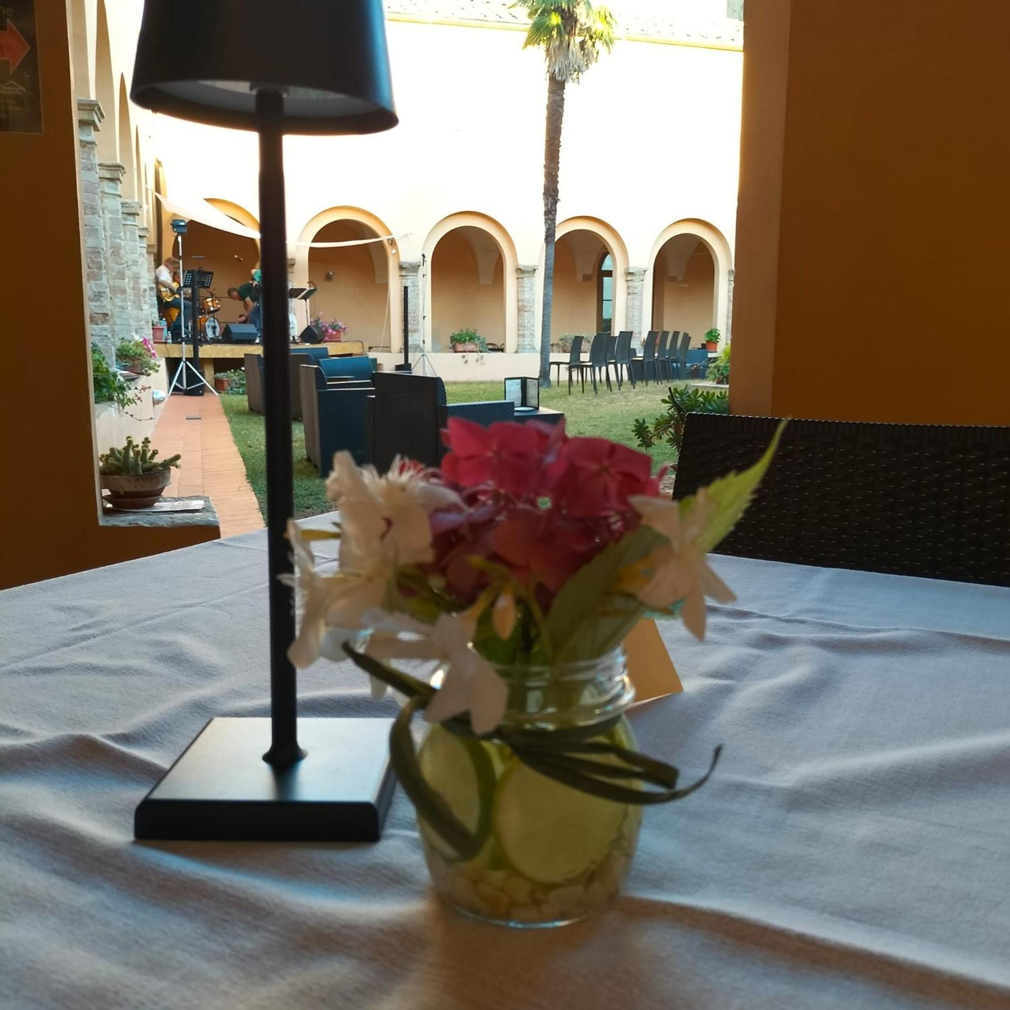 Chiostro Delle Monache Hostel Volterra Eksteriør billede