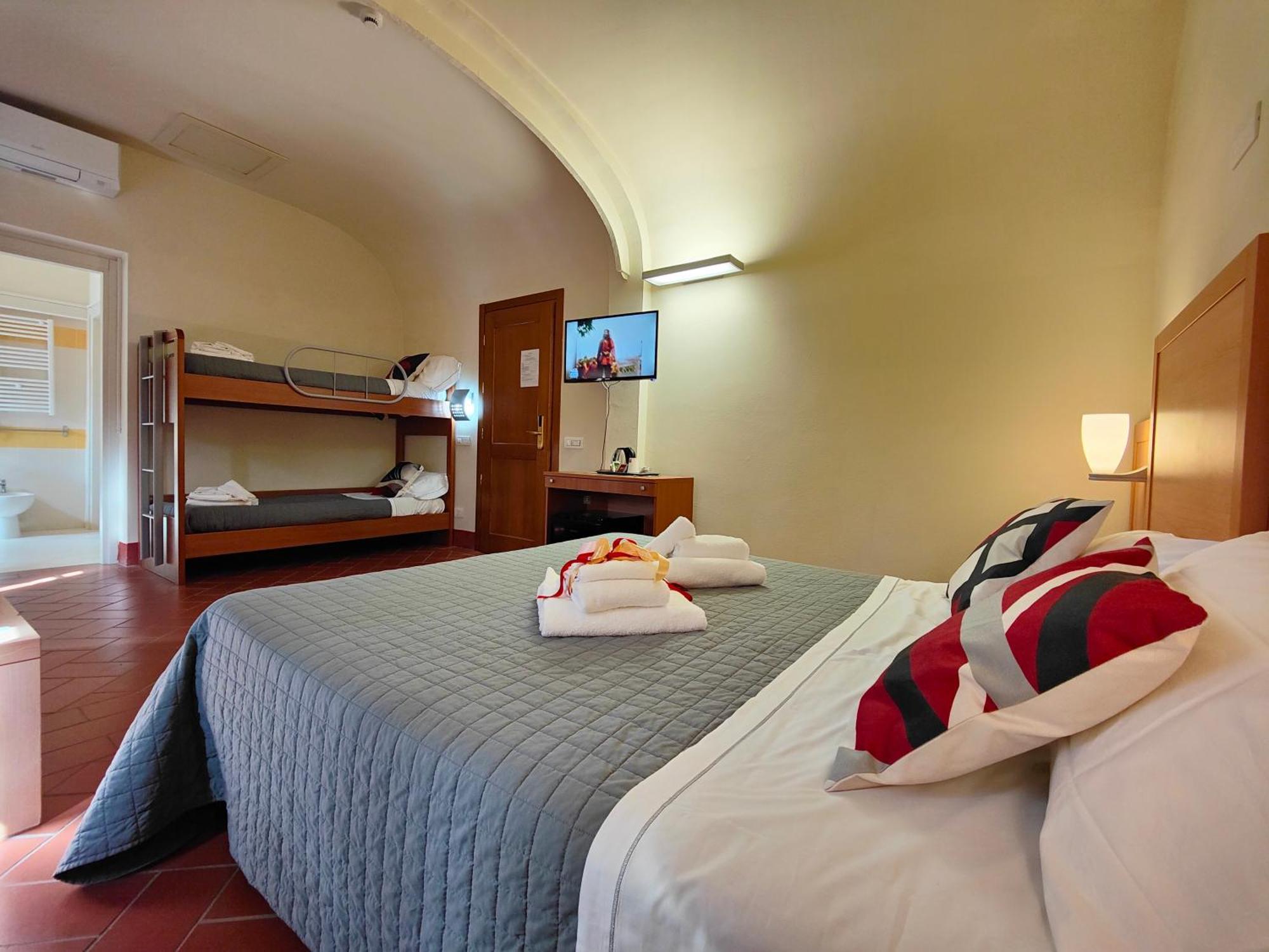 Chiostro Delle Monache Hostel Volterra Eksteriør billede