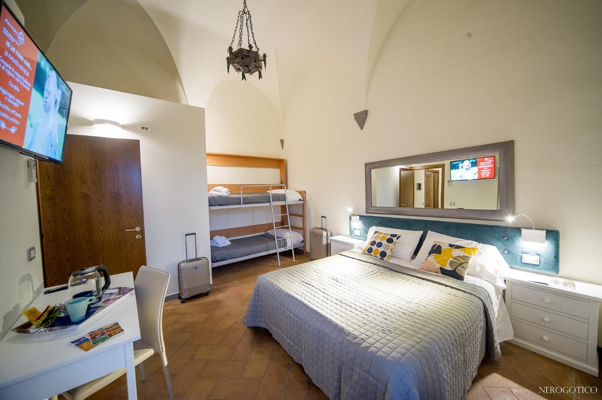 Chiostro Delle Monache Hostel Volterra Eksteriør billede