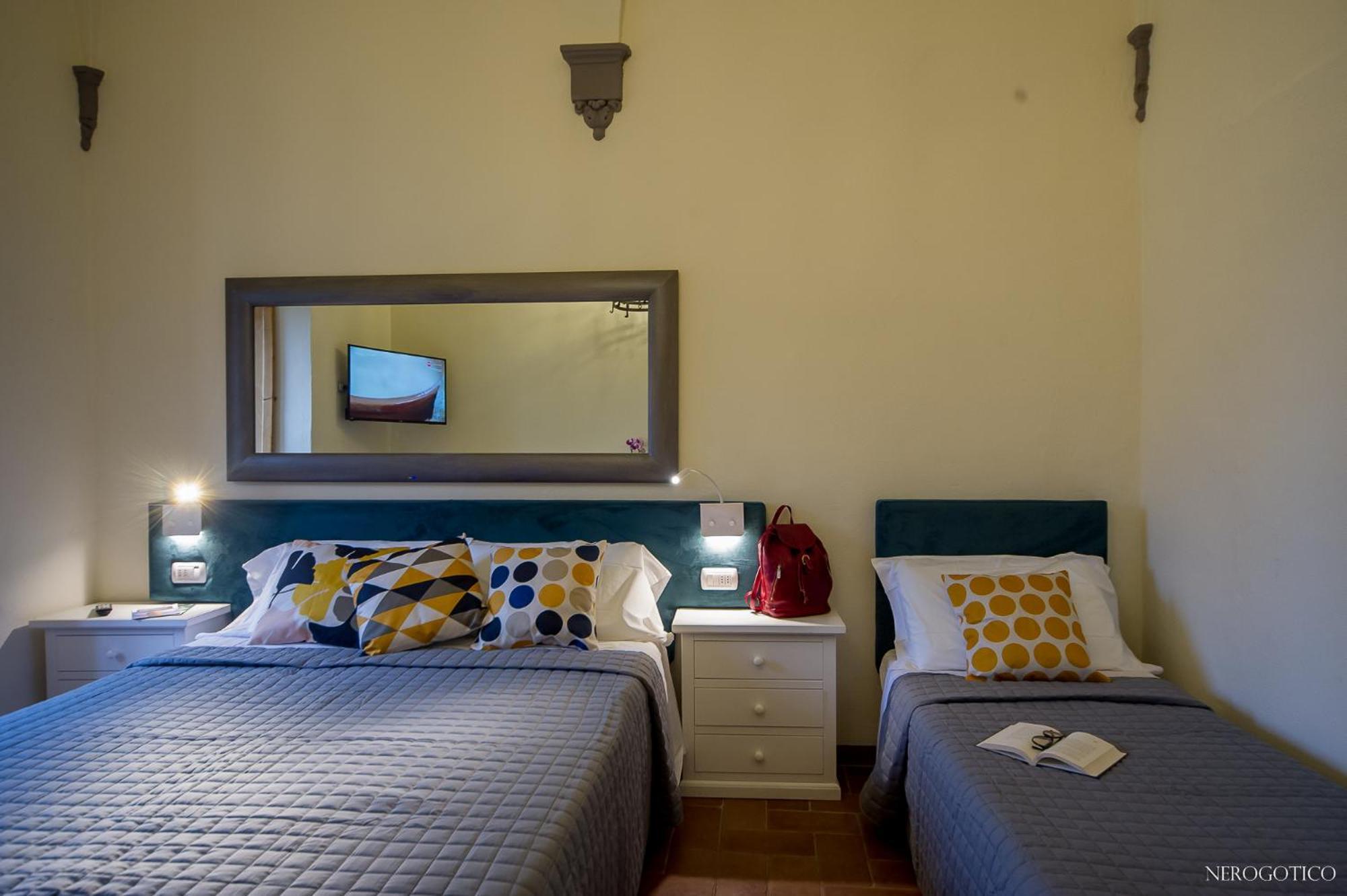 Chiostro Delle Monache Hostel Volterra Eksteriør billede