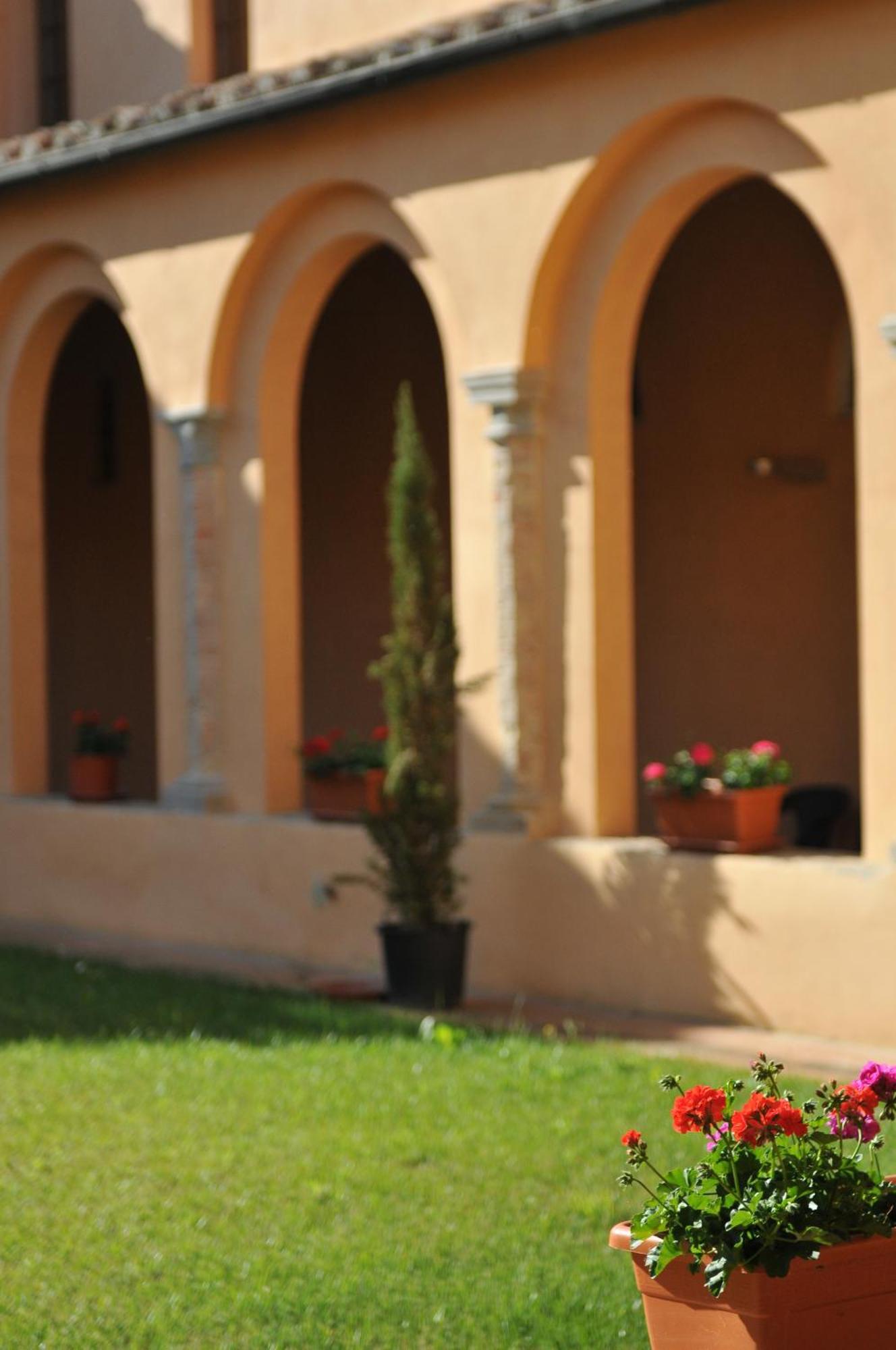 Chiostro Delle Monache Hostel Volterra Eksteriør billede